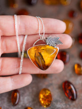 Load image into Gallery viewer, Maple Heart Necklace With Baltic Amber